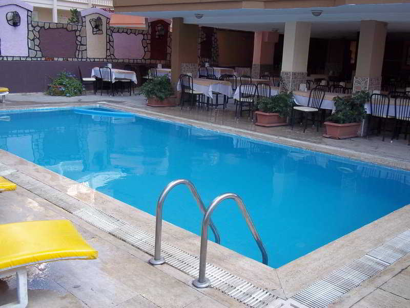 Kleopatra Alis Hotel Alanya Exterior photo