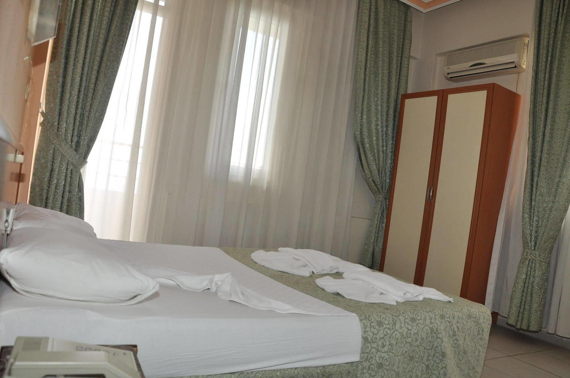 Kleopatra Alis Hotel Alanya Exterior photo
